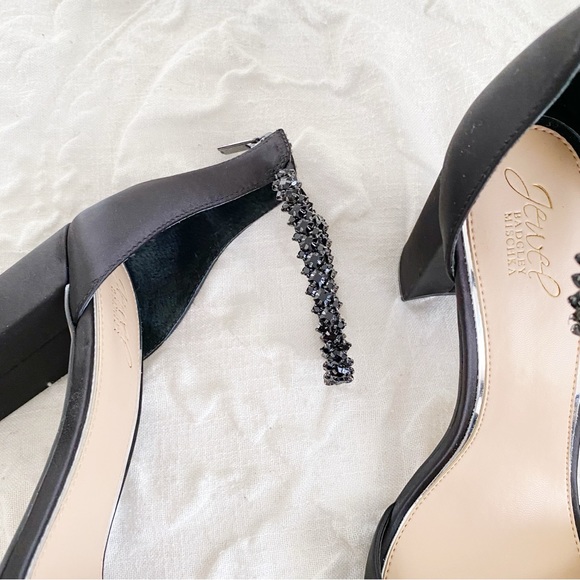 Badgley Mischka Louise Peep-Toe Block Heel Size 11 New - Picture 8 of 10